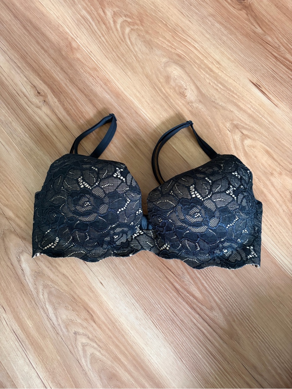 Victoria's Secret Black Lace Push-Up Bra with Leopard Back